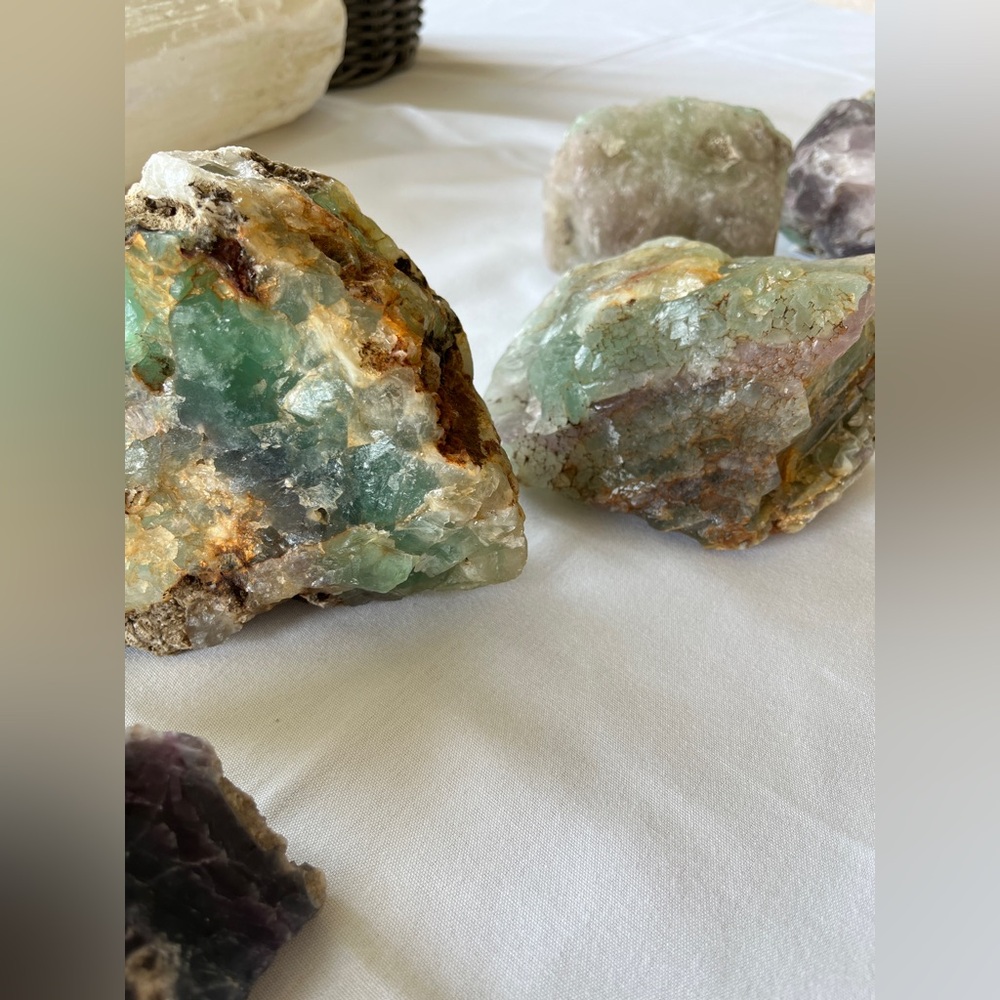 Fluorite raw cut - Picture 8 of 13